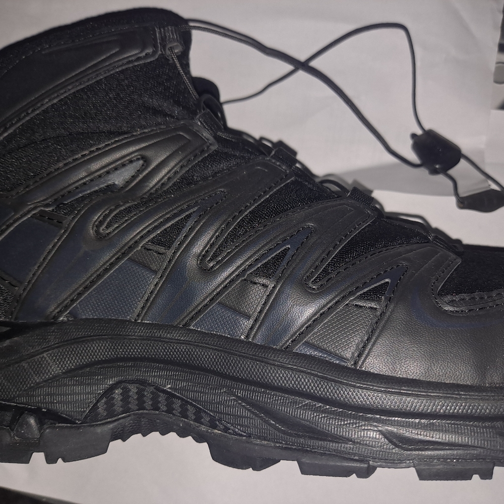 Salomon Ultra Contagrip boots 10.5